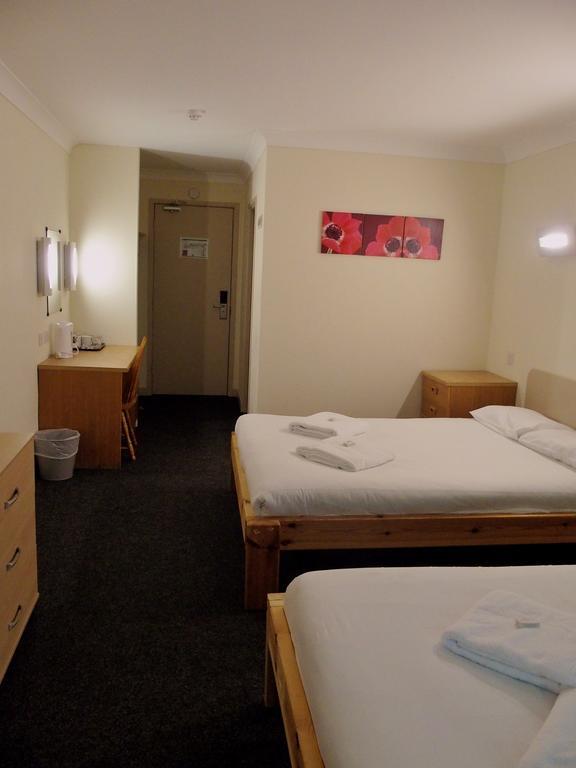 Almond House Lodge Edinburgh Dış mekan fotoğraf